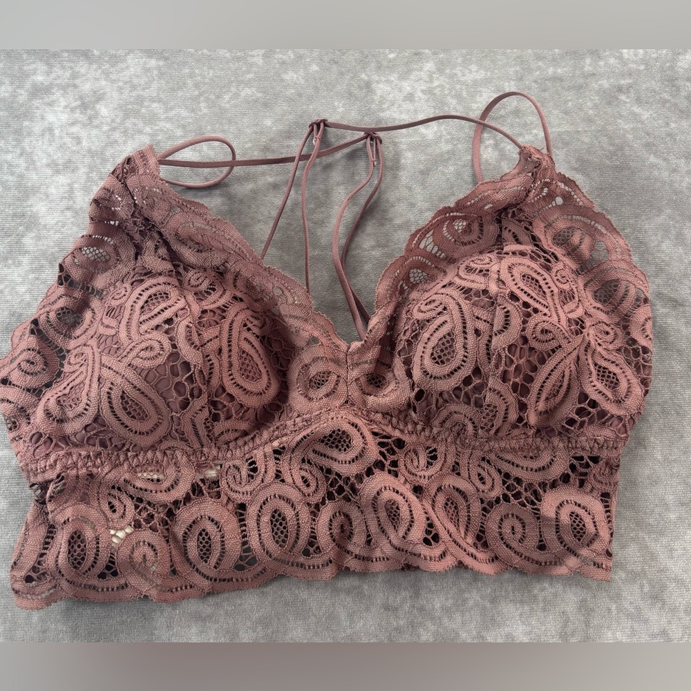 Victoria’s Secret Lace Bralette in Mauve